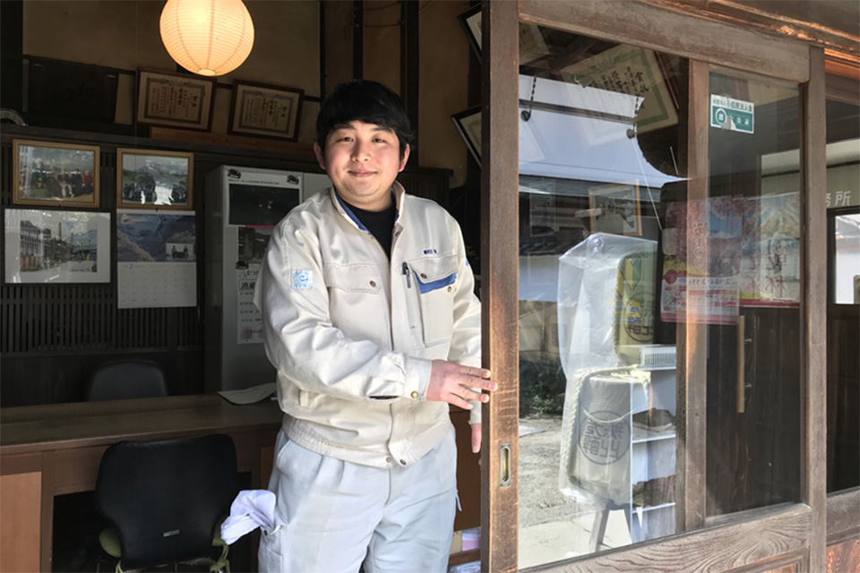 入り口の鍵和田さん